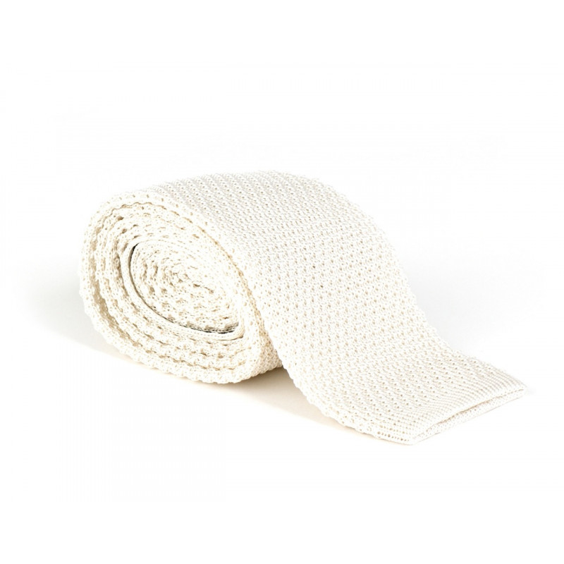 Cravate tricot blanc héron